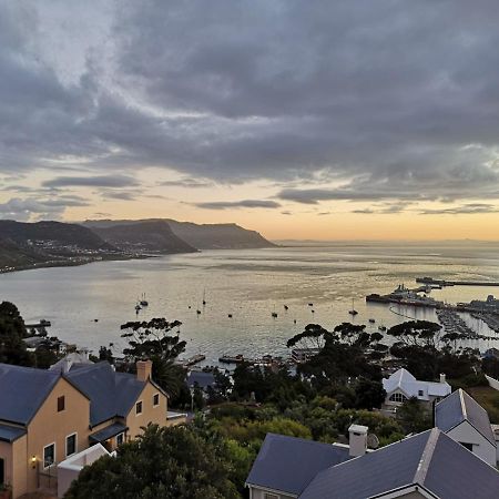 ホテル アルバトロス ハウス Simonʼs Town エクステリア 写真